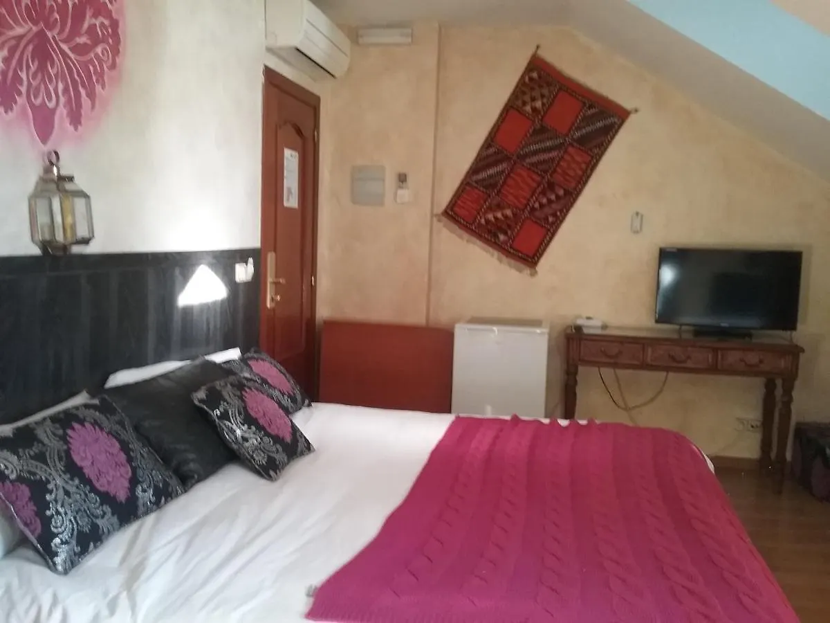 Hostal La Carretera Торрехон-де-Ардос